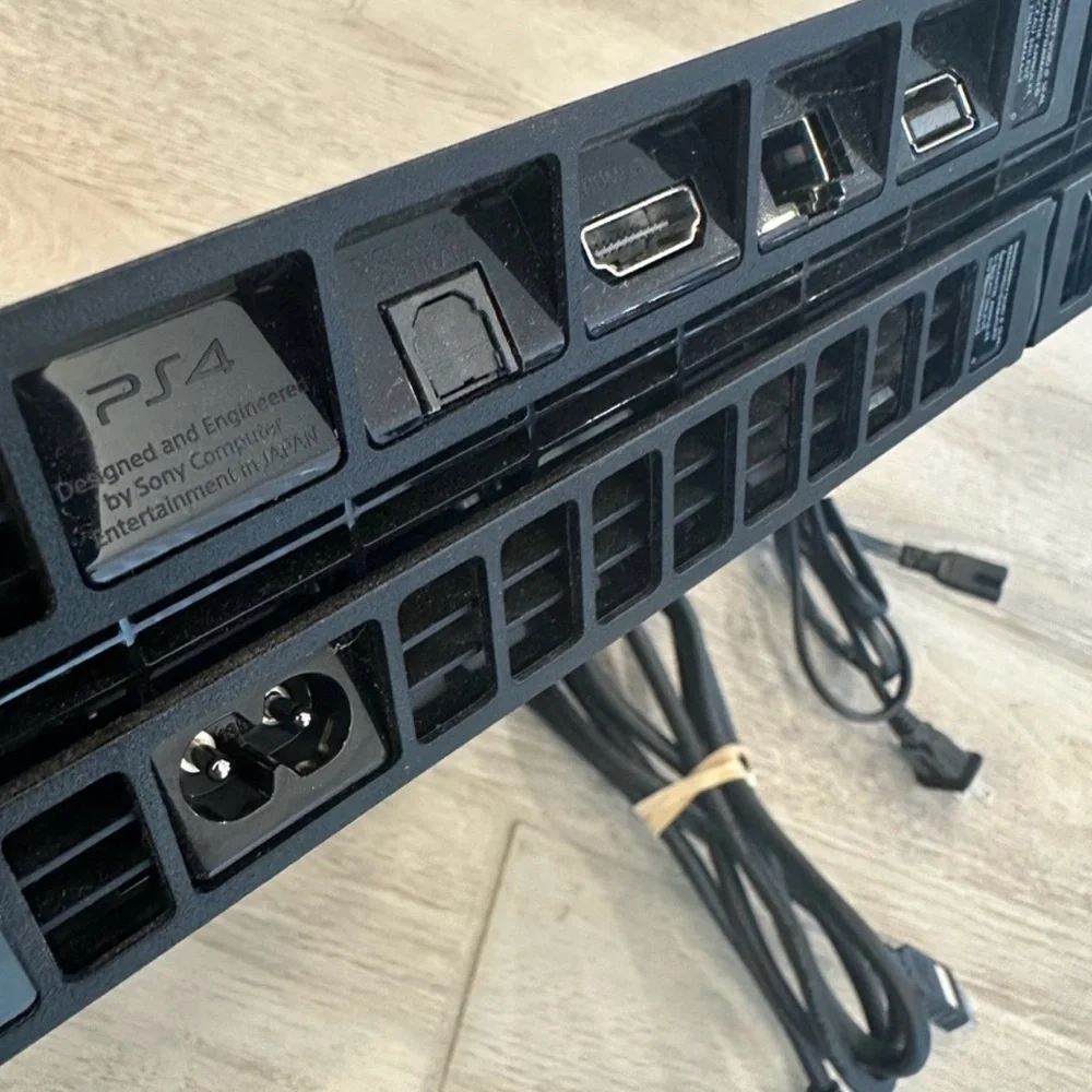 Sony PlayStation 4 Slim Matte and Gloss Black Console with Cables